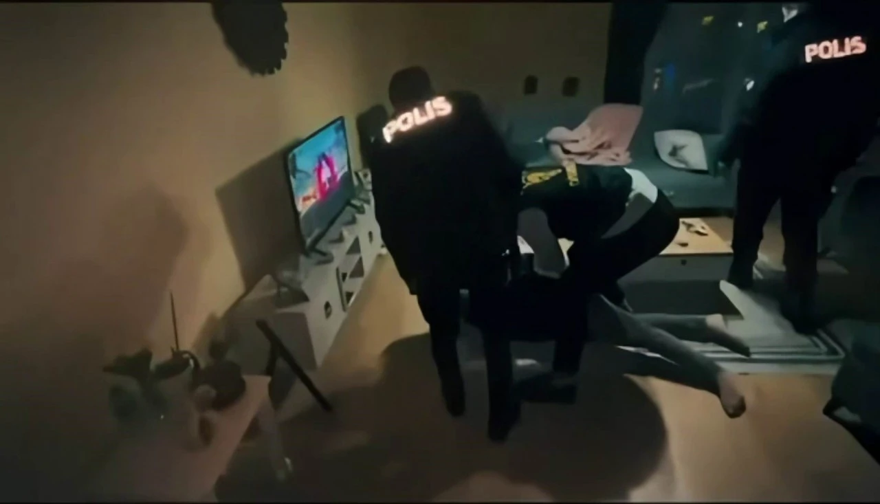 14 İlde &ldquo;Son İstasyon&rdquo; Operasyonu: 25 Tutuklama