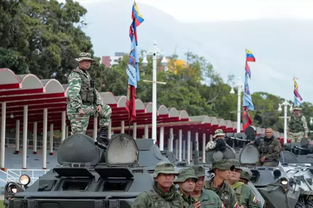 venezuela savaşa hazırlanıyor