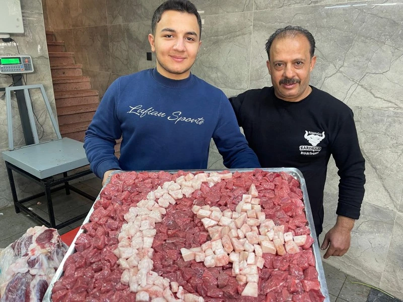 kasap, türk bayraklı kuşbaşı, profesyonel kasap