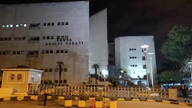 adalet sarayı, eski belediye başkanı tutuklandı