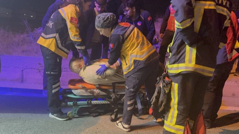 Kontrolden çıkan tır bariyerlere saplandı!!, kilis kent haber, asayiş