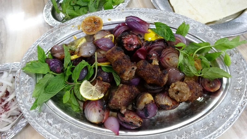 Gribal hastalıklara karşı yerel lezzet: Soğan kebabı (Gaziantep & Kilis), kilis kent haber, soğan kebabı