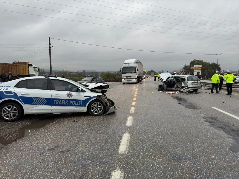 Polis aracı ile otomobil çarpıştı: 3 yaralı, kilis kent haber, asayiş