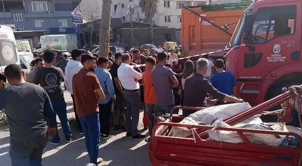 Feci kaza: 71 yaşındaki adam kamyonun altında can verdi, kilis kent haber, asayiş