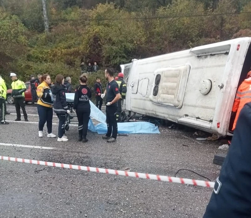 kaygan yolda facia: İşçi servisi devrildi, 1 ölü 19 yaralı, Kilis kent haber, asayiş
