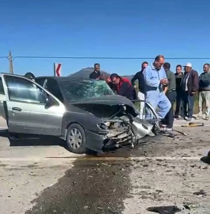 Kafa kafaya çarpışma: 3 yaralı, kilis kent haber, asayiş