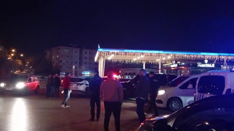 AVM’de silah gösterip bekçileri tehdit eden kişi gözaltında, kilis kent haber,asayiş