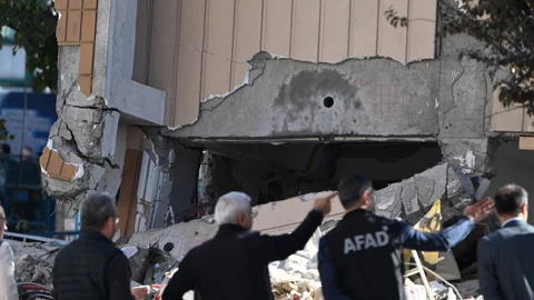 Gebze’de çökme: Komşu 4–5 ay önce CİMER’e çatlakları bildirmişti, kilis kent haber, gebze, cimer