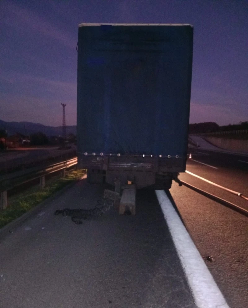 Kuruyemiş yüklü dorsede yangın: D-100’de korkutan anlar!, kilis kent haber, asayiş, yangın