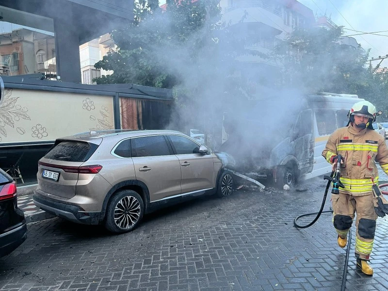 Öğrenci servisi alev aldı: 13 çocuk saniyelerle kurtarıldı, kilis kent haber, asayiş