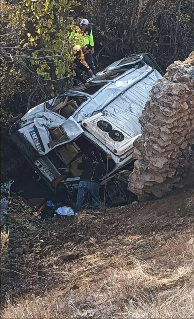 Öğrenci servisi uçuruma yuvarlandı: 14 yaralı, kilis kent haber, asayiş