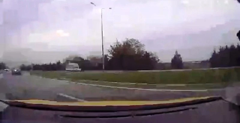 Taksi şoförü ustaca manevrayla faciayı önledi: 6 kişi kurtuldu, kilis kent haber, asayiş