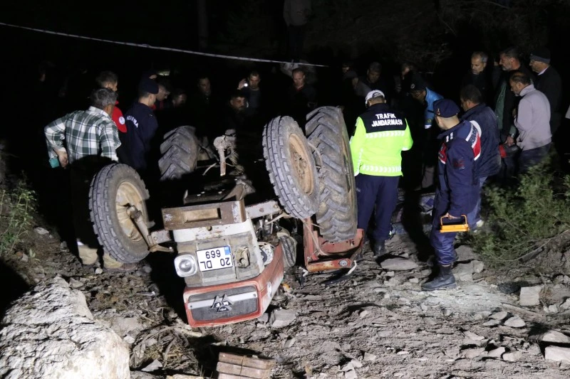 Ormanda odun toplayan yaşlı çift, devrilen traktörün altında ölü bulundu, kilis kent haber, asayiş