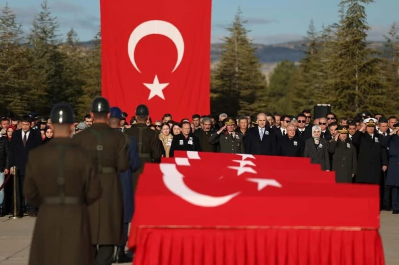 Gürcistan’daki uçak kazasında şehit olan 20 asker için Ankara’da tören düzenlendi
