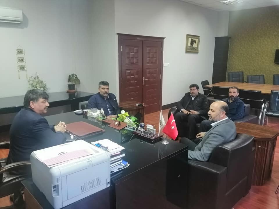 ORTAK PROJELERDE EL SIKIŞTILAR