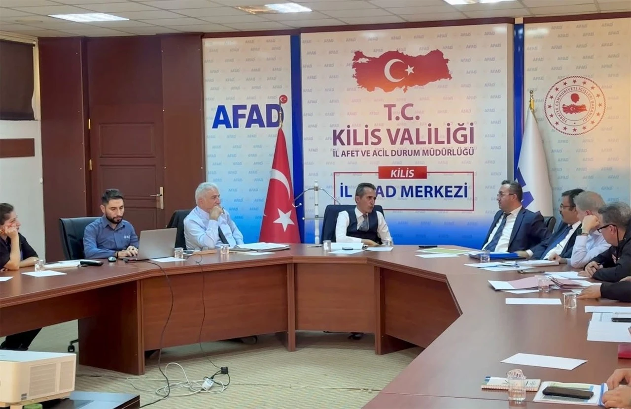 AFAD’da Ağır Hasarlı Yapılar Toplantısı: Kilis’te Yıkım ve Güvenlik Süreci Hızlandırılıyor