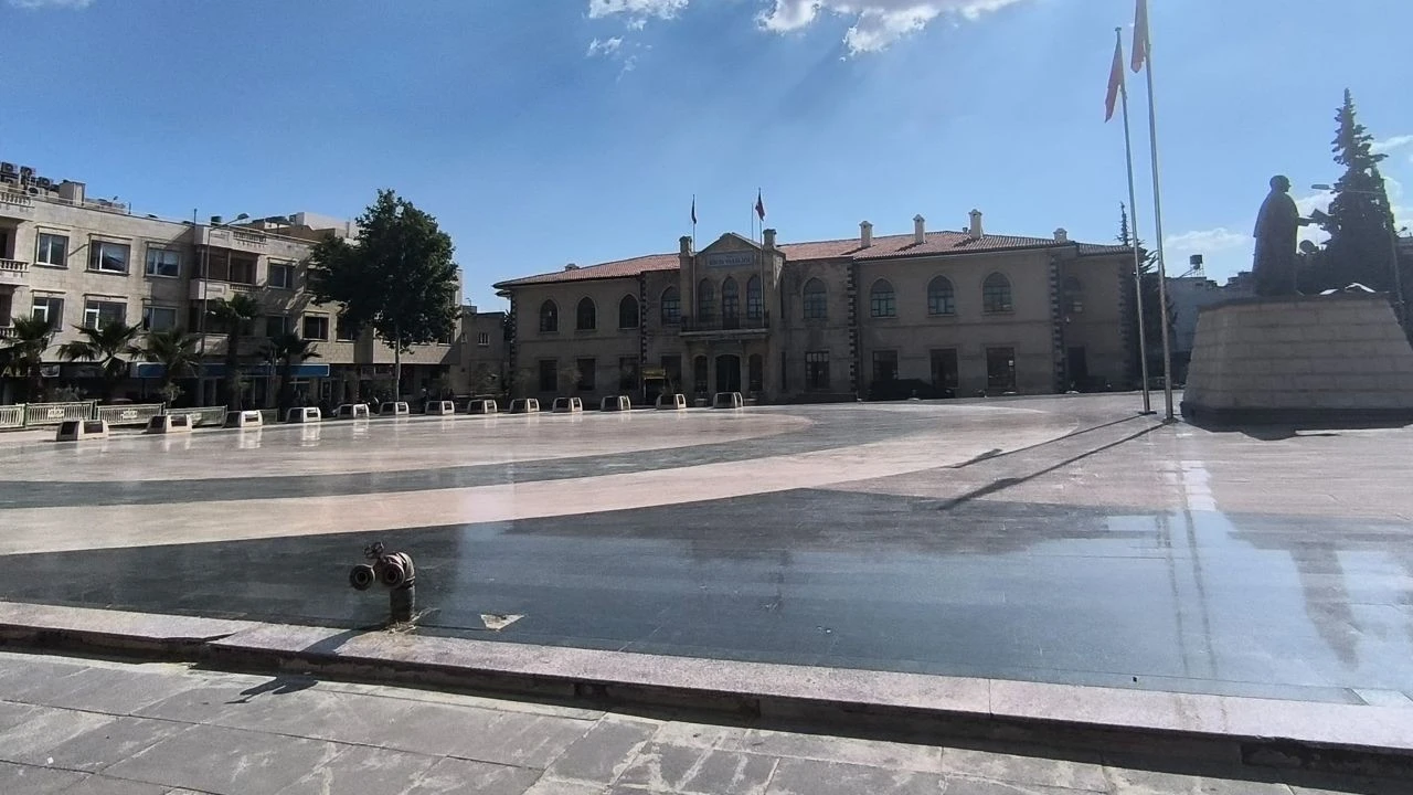 Bug&uuml;n Kilis ve İl&ccedil;elerinde Hava Sıcaklığı 35 Dereceye Ulaşacak
