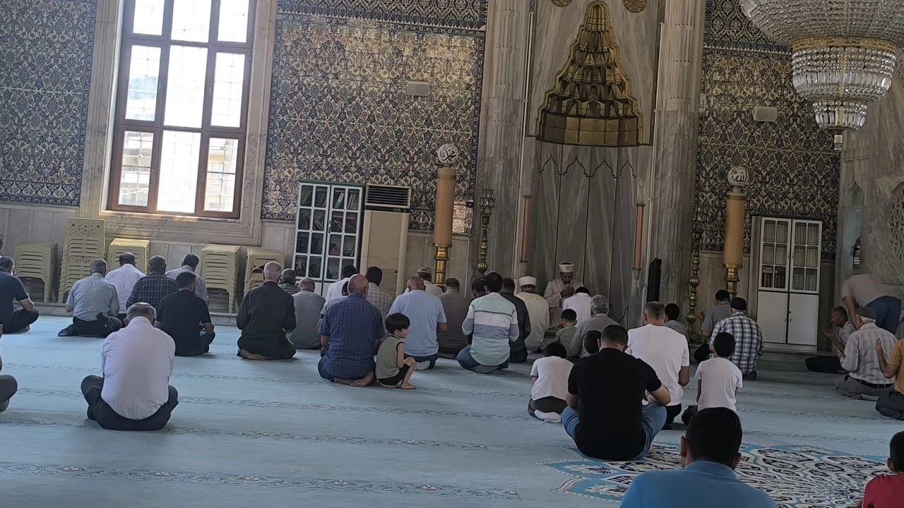 Cuma Hutbesi