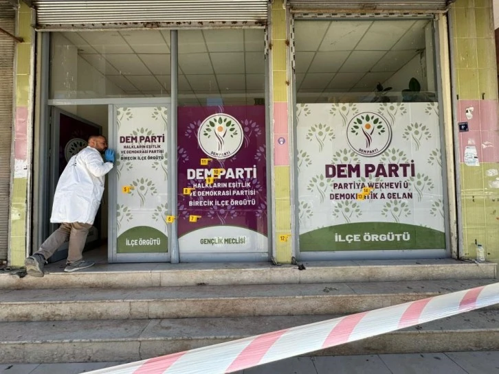 DEM Parti'ye silahlı saldırı