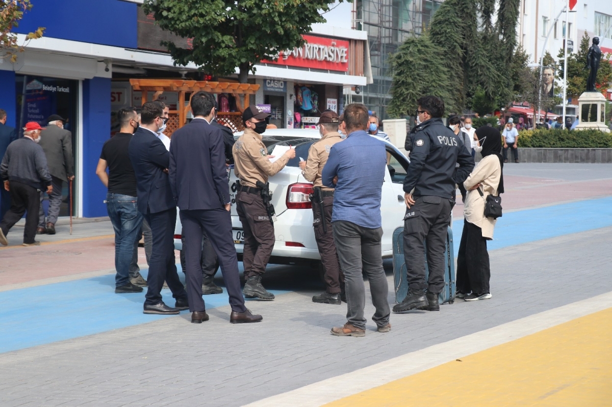 Denizli’de tedbirlere uymayan 86 kişiye 77 bin 400 TL ceza