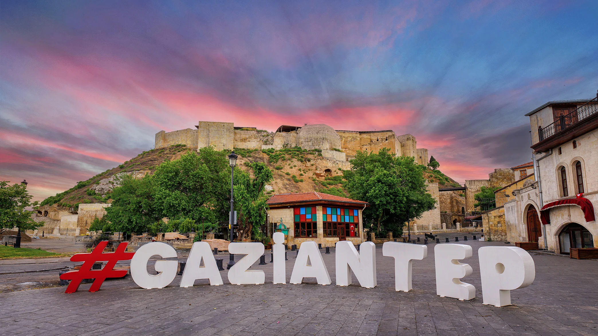 Ekonomideki t&uuml;m zorluklara meydan okudu: Gaziantep o listede devleri geride bıraktı!