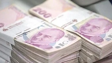 Sahte para ile akaryakıt alınca yakayı ele verdiler