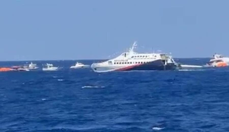 Girne A&ccedil;ıklarında Gemi Faciası: 237 Kişi Kurtarıldı, 7 Kişi Hayatını Kaybetti