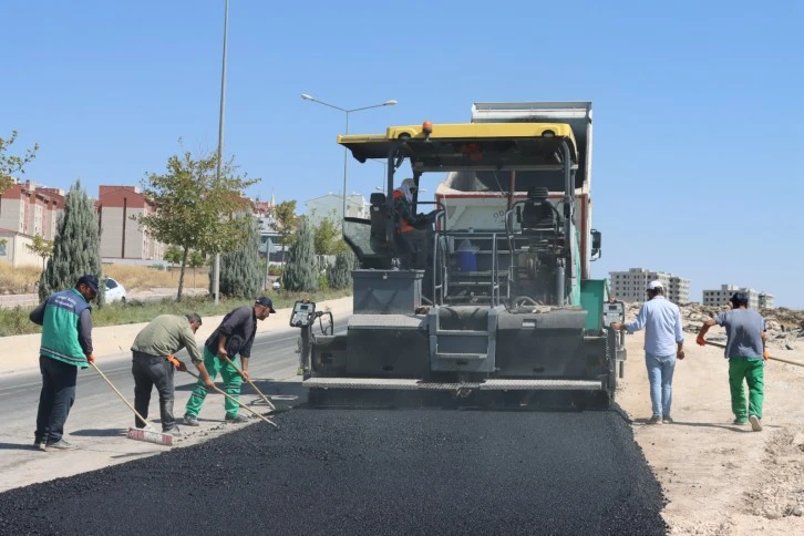 Kentte asfalt atağı