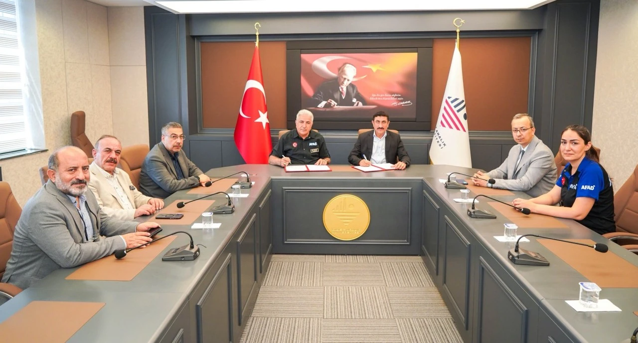 Kilis 7 Aralık &Uuml;niversitesi ile AFAD'dan Afet Eğitiminde G&uuml;&ccedil; Birliği