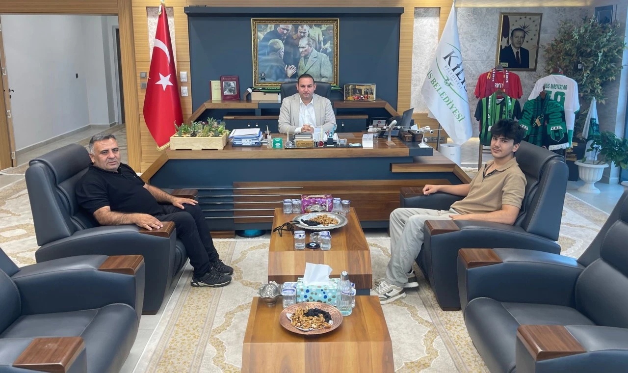 Kilis Belediye Başkanı Bilecen'den &Ouml;zel R&ouml;portaj