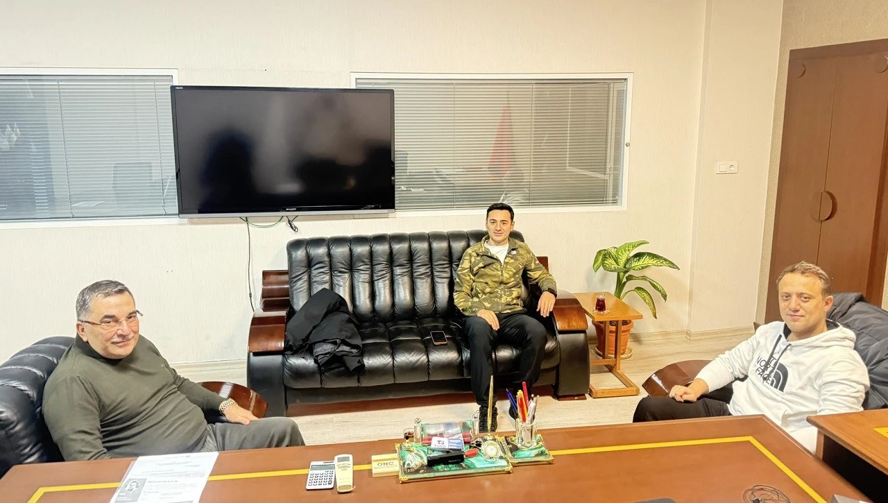 Kilis Kaymakamlarından Musabeyliler Dernek Başkanı Durmaz&rsquo;a Anlamlı Ziyaret