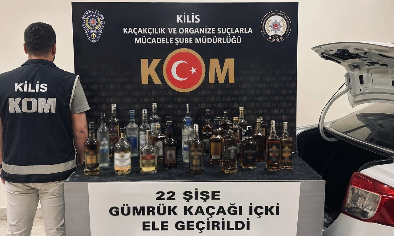  Kilis&rsquo;te Ara&ccedil;ta Ka&ccedil;ak İ&ccedil;ki Operasyonu