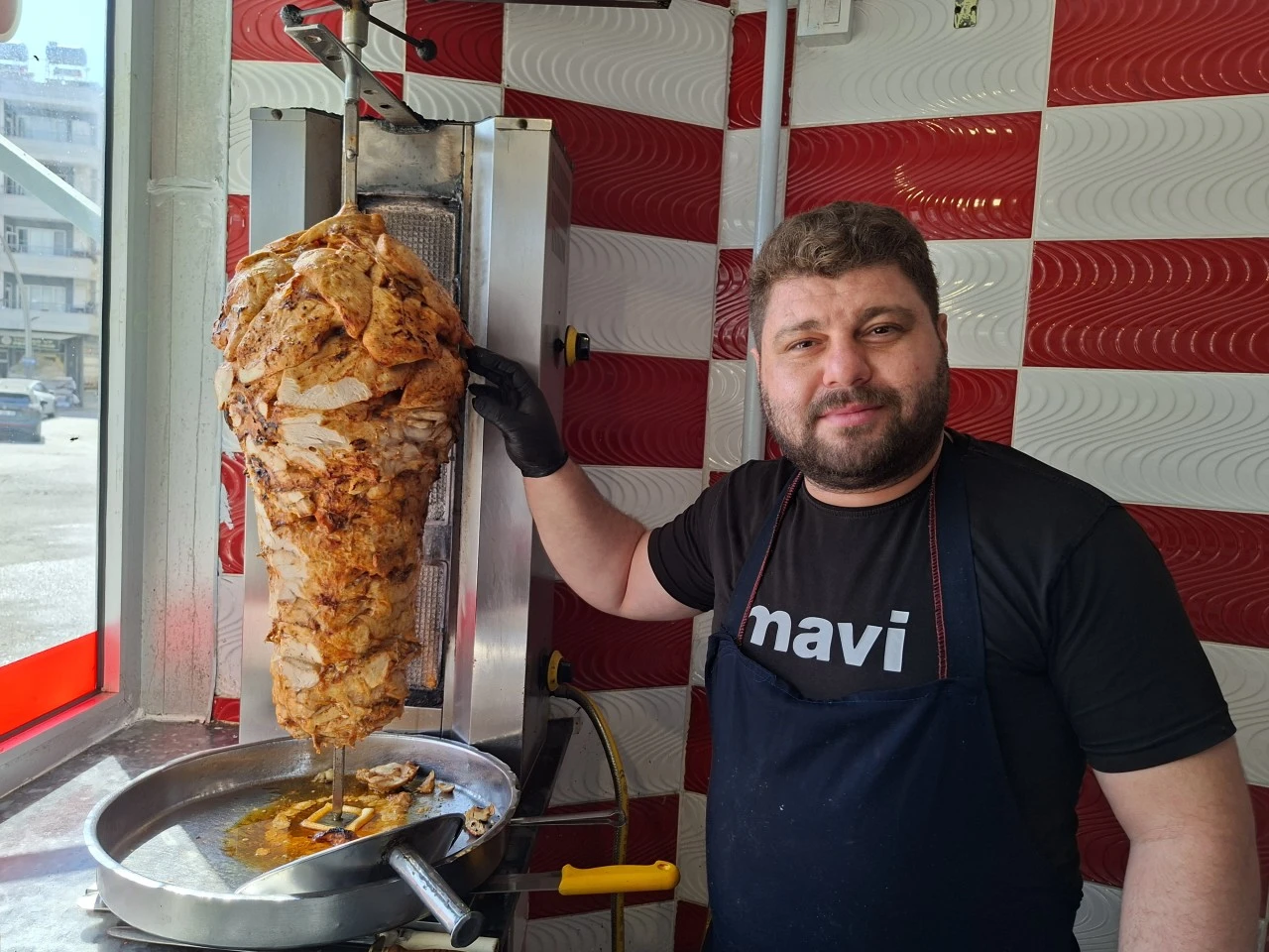 Kilis&rsquo;te Bu Fiyat Şaşırtıyor! Karnını 50 TL&rsquo;ye Doyuruyor