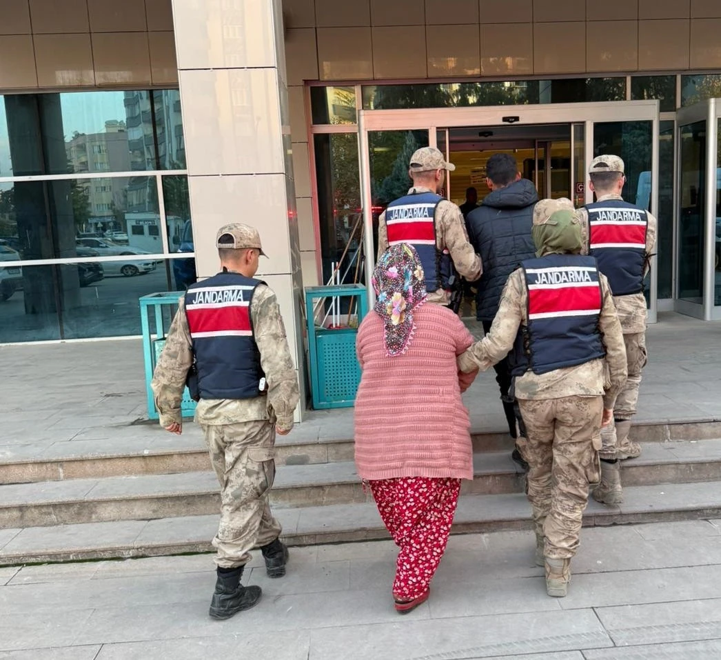 Kilis'te çıkan tartışmada bir kişi tüfekle öldürüldü