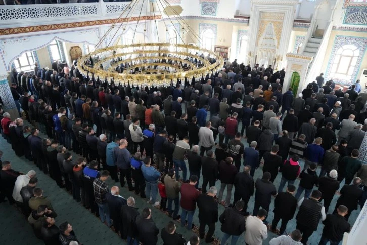 Kilis’te Cuma namazı sonrası Filistinliler için dua edildi