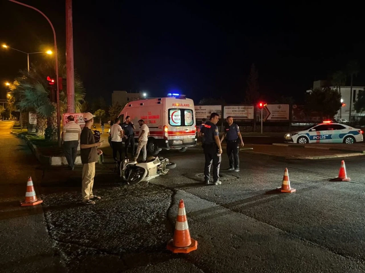 Kilis&rsquo;te Motosiklet Kazası! 1 Kişi Hastaneye Kaldırıldı