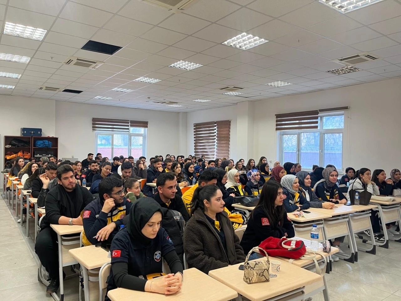 Kilis&rsquo;te Paramedik Adaylarına Kritik Eğitim: Adli Vakalarda Doğru M&uuml;dahale Hayat Kurtarıyor