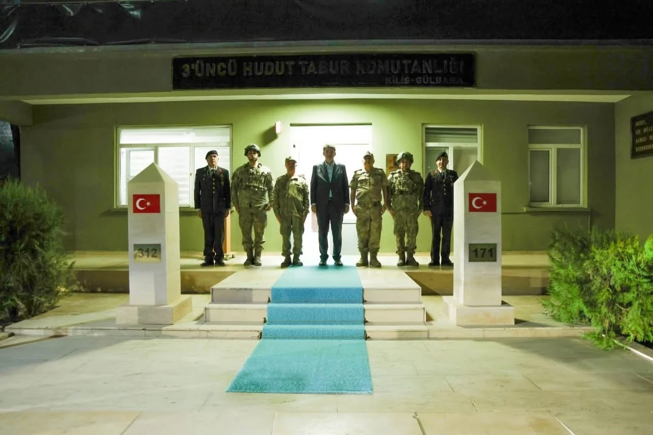 Kilis&rsquo;te Sınır Hattında İnceleme