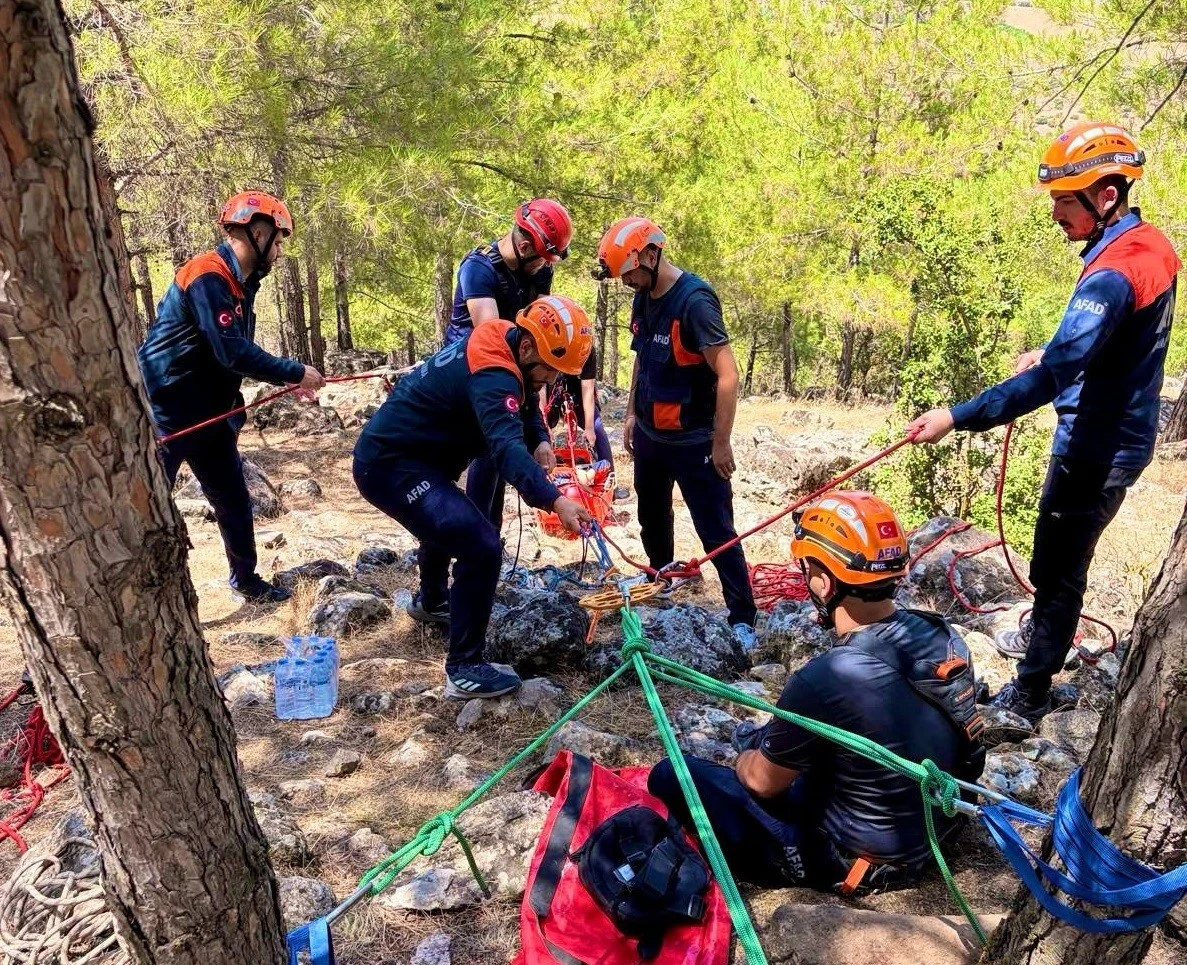 Kilis'te Zorlu Dağcılık Eğitimi Nefes Kesti