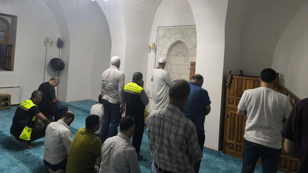 Kilis ve İl&ccedil;elerinde 5 G&uuml;nl&uuml;k Namaz Vakitleri (27 Haziran - 1 Temmuz 2026)