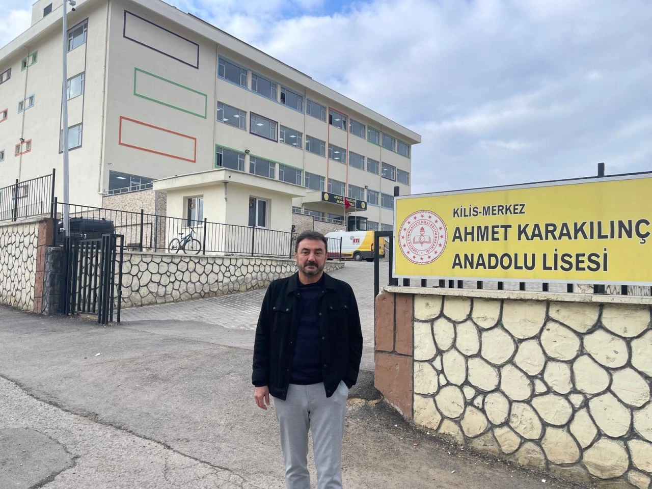 Kilisli İş İnsanı Ahmet Karakılın&ccedil;&rsquo;tan Okullarda G&uuml;venlik ve Şiddet Uyarısı