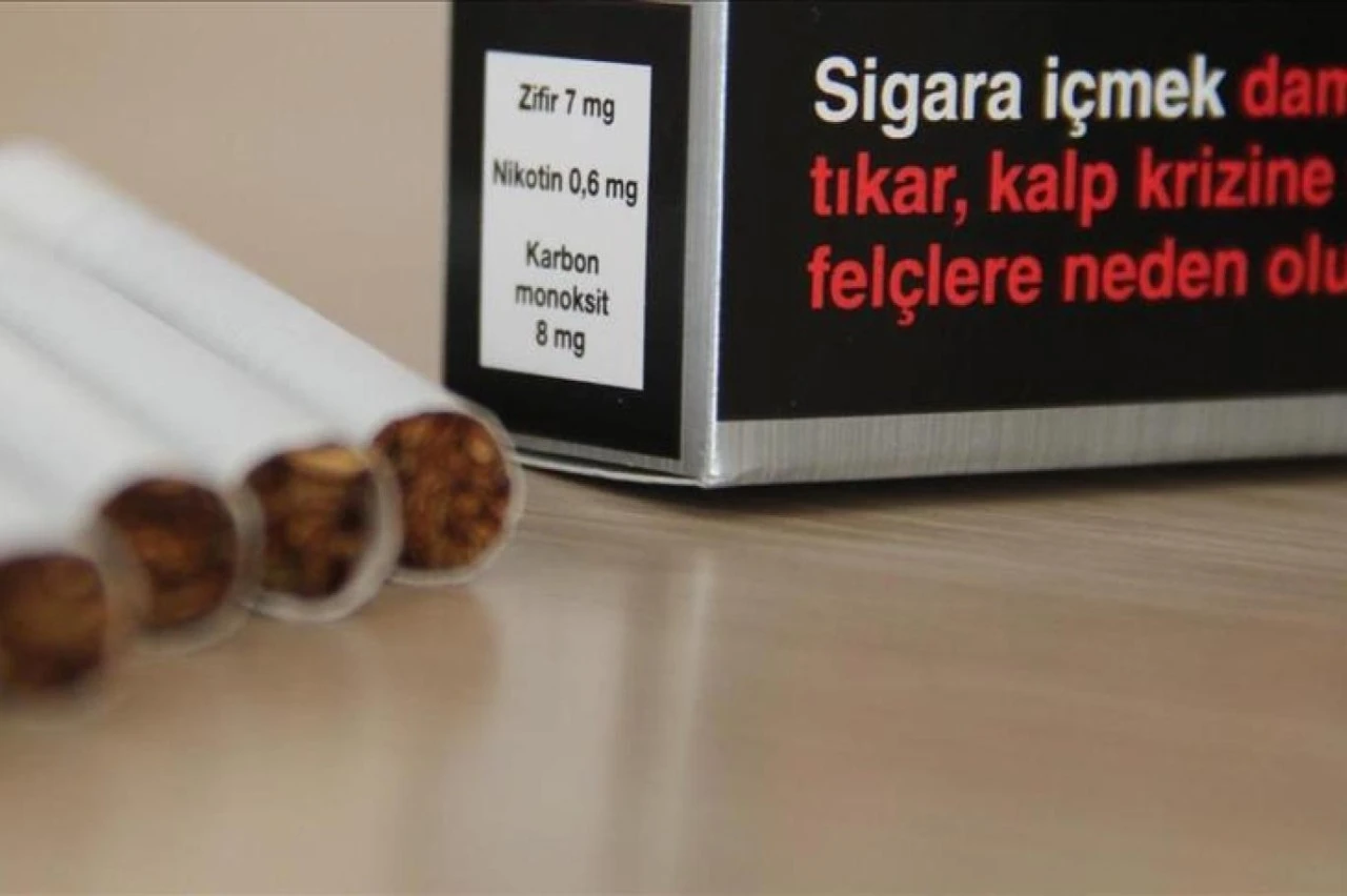 Kilisli tiryakilere k&ouml;t&uuml; haber! Sigaraya b&uuml;y&uuml;k zam geldi!