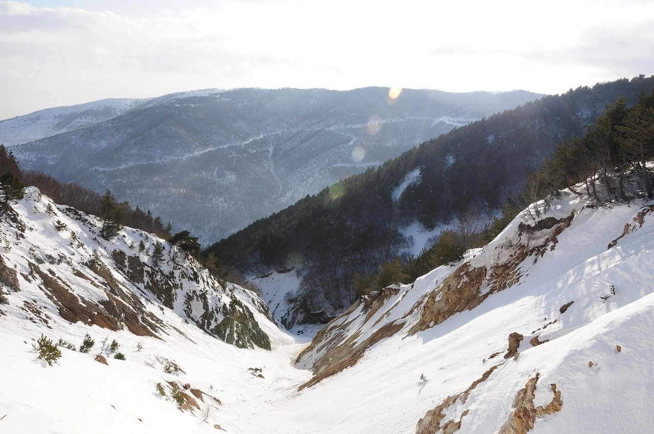 Kış aylarında &ccedil;ocukları bekleyen sağlık tehditleri