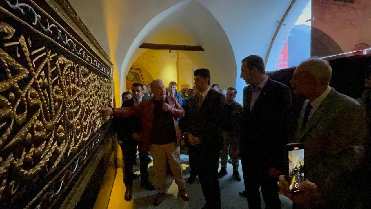 Mukaddes Emanetler Sergisi Kilis&rsquo;te Ziyarete A&ccedil;ıldı