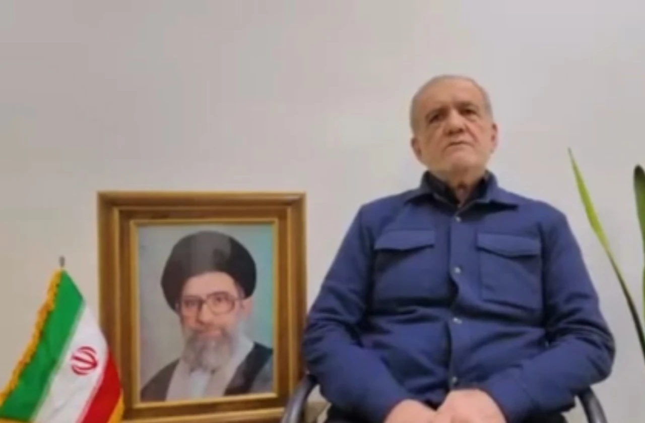 Pezeşkiyan: Komşu &uuml;lkelerden &ouml;z&uuml;r diliyorum