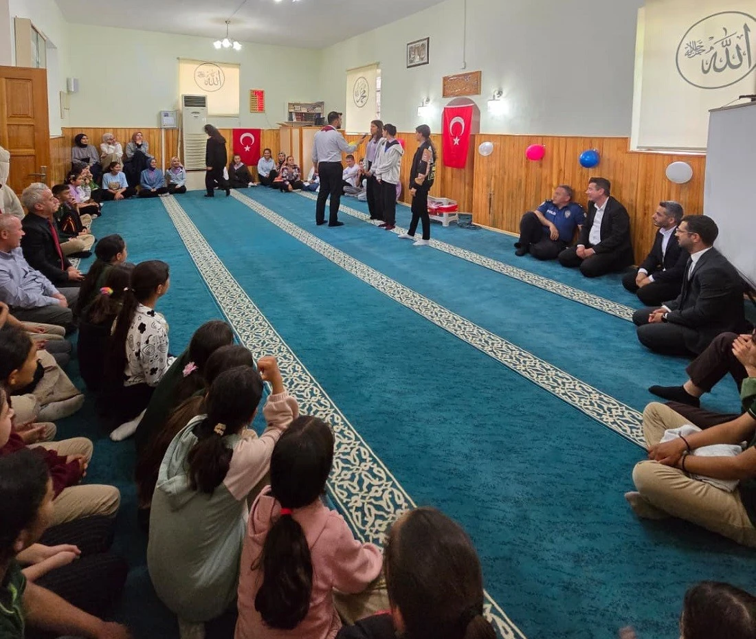 Polateli&rsquo;nde Camide Oyunlar ve Yarışmalar D&uuml;zenlendi