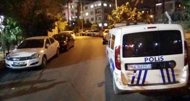 Polisten kaçan şüpheliler ateş açtı