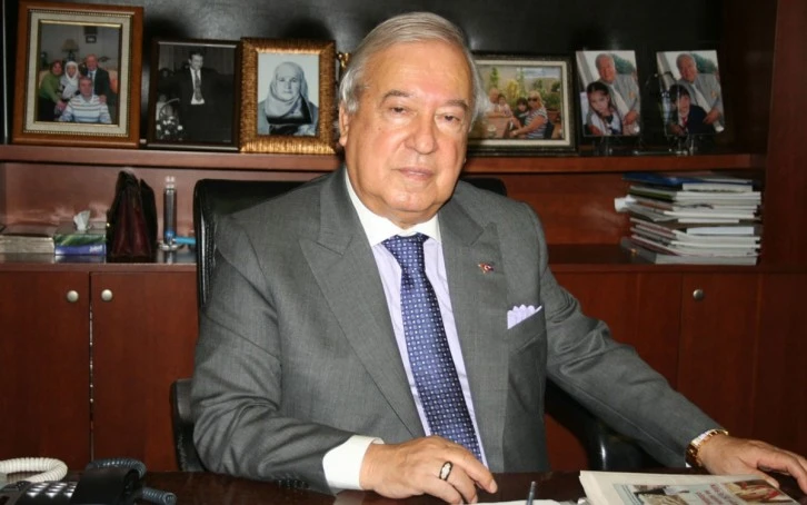 "Yaşar Aktürk'e teşekkür ediyoruz"