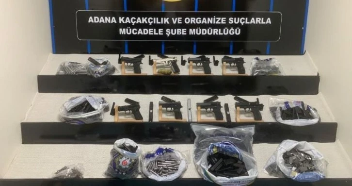 Silah üretimi yapılan iki eve operasyon