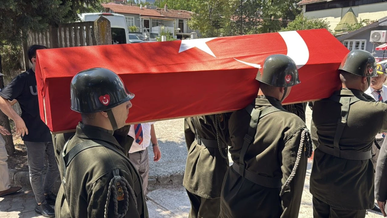 Vefat Eden Kıbrıs Gazisi Son Yolculuğuna Uğurlandı